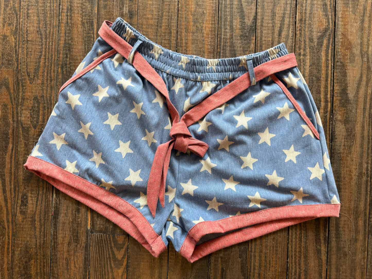 Star Shorts